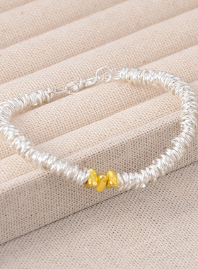 冬季防静电新款碎银三角形金豆芝士电镀串珠手链女款热销防静电