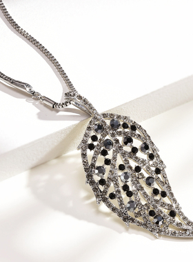 吊坠高档长款百搭毛衣链