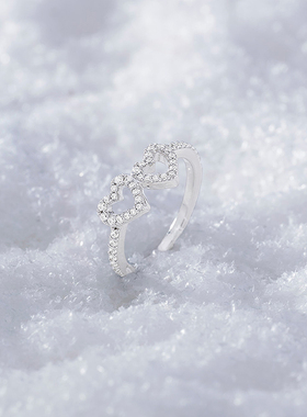 [杨紫同款]APM Monaco爱心戒指银白色密镶心形镂空手饰情人节礼物