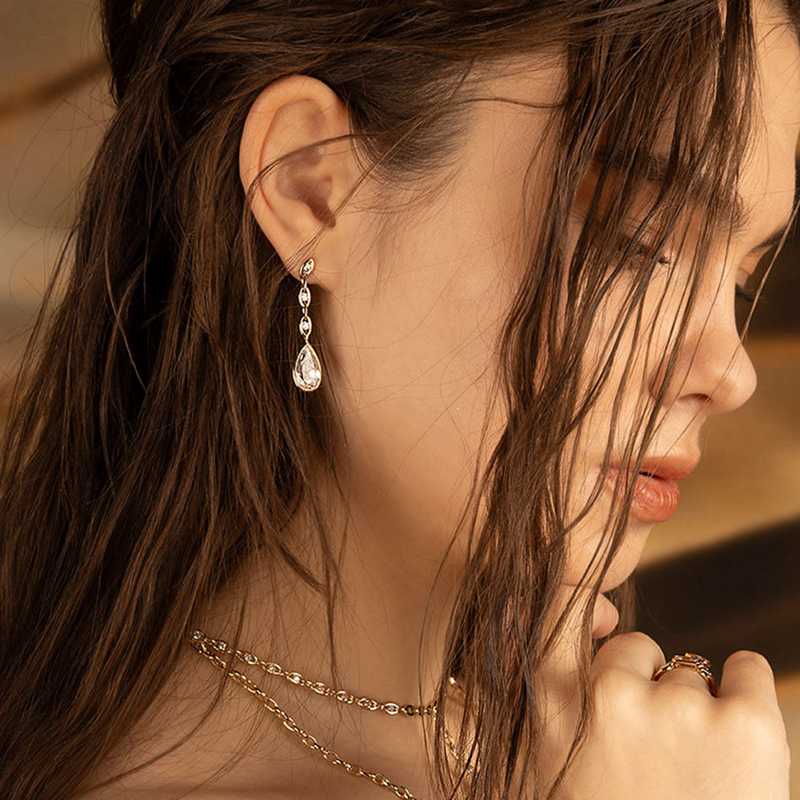 [杨紫同款]APM Monaco Éclat链环耳环金黄色水滴耳饰圣诞礼物 - 图1