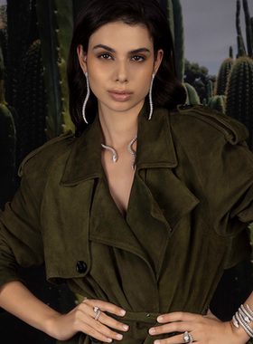 APM蛇形环绕式项圈前卫大方