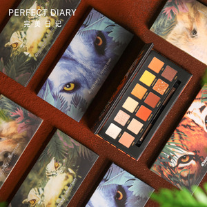 完美日记探险家十二色动物眼影