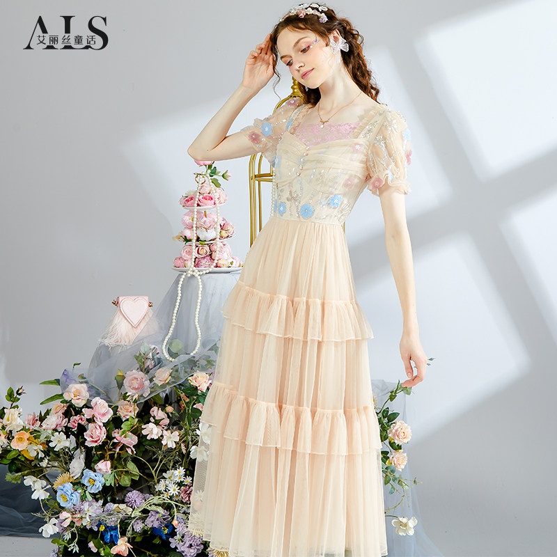 艾丽丝2025夏季新款优雅重工杏色刺绣连衣裙仙气短袖中长款公主裙,淘宝优惠券,粉丝福利购,淘宝优惠卷