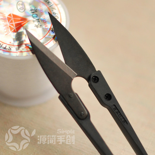 源简手创黑色高碳钢纱剪塑料柄十字绣剪刀U形家用手工剪防生锈 - 图1