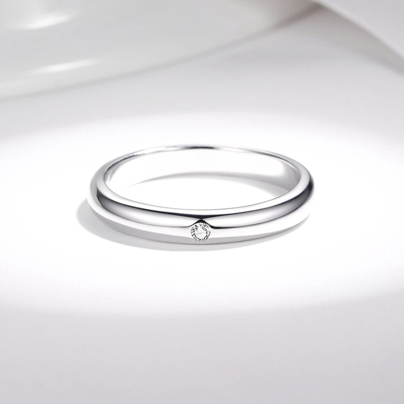 情侣对戒情侣款光面莫桑石钻戒指 戴之梦戒指/指环