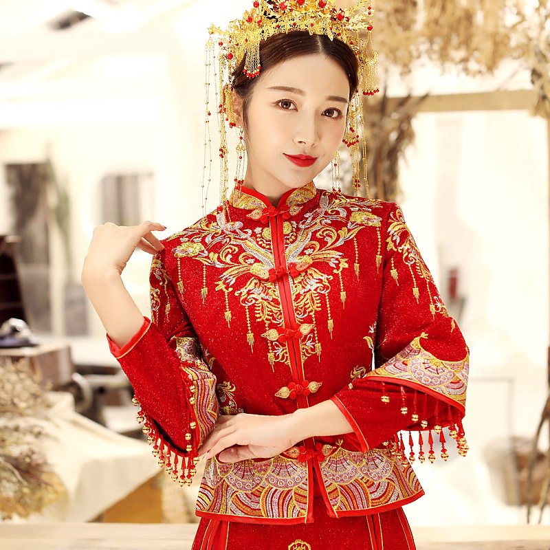 秀禾服新娘2020新款中式结婚龙凤褂 流珠旗袍