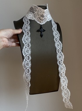 时髦！白色蕾丝黑色十字架长条丝巾项链女法式纯欲风绝美锁骨链潮