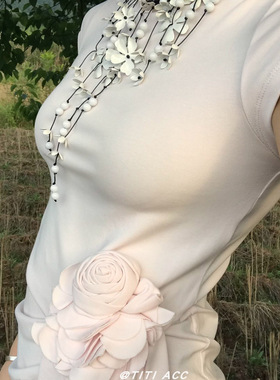 波西米亚度假风白色花朵流苏长款项链复古高级感小清新独特锁骨链