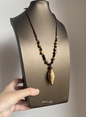 波西米亚风焦糖橄榄核吊坠项链女