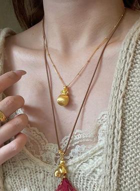 马上有钱~沙金小马红流苏项链