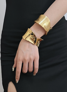 复古磨砂质感交错手镯女个性小众