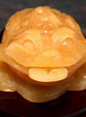 天然米黄玉金蟾摆件玉石手工招财三足金蟾开业聚财办公室财运饰品