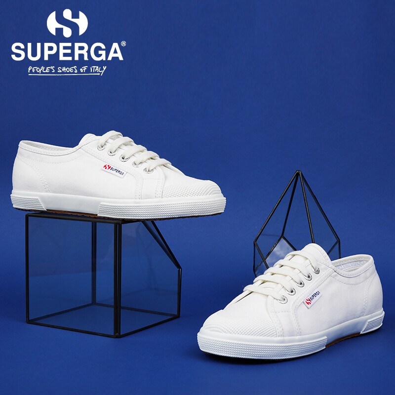 superga central world