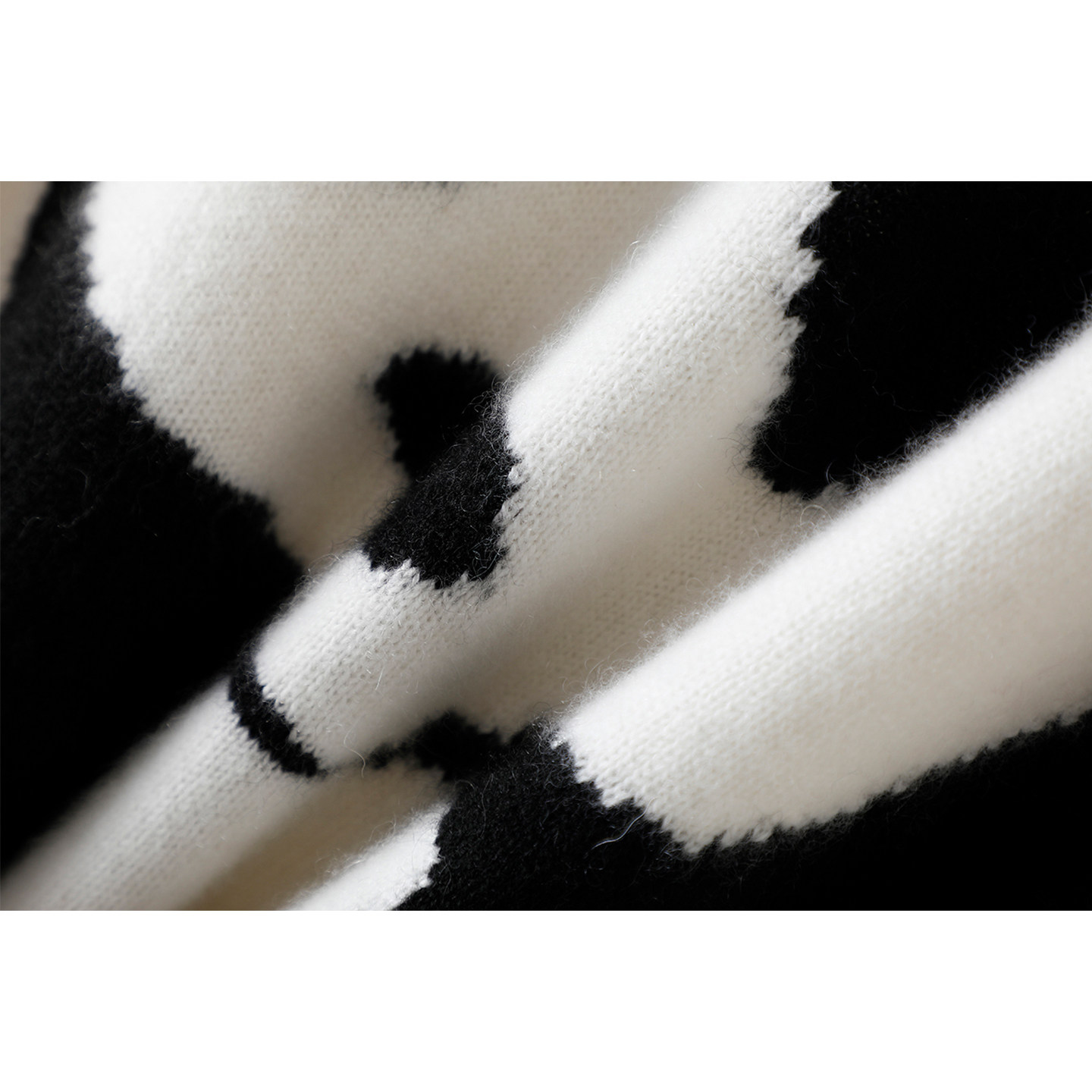 拽拽的调调~童趣动物提花加厚100%山羊绒衫女圆领纯羊绒毛衣秋冬,淘宝优惠券,粉丝福利购,淘宝优惠卷