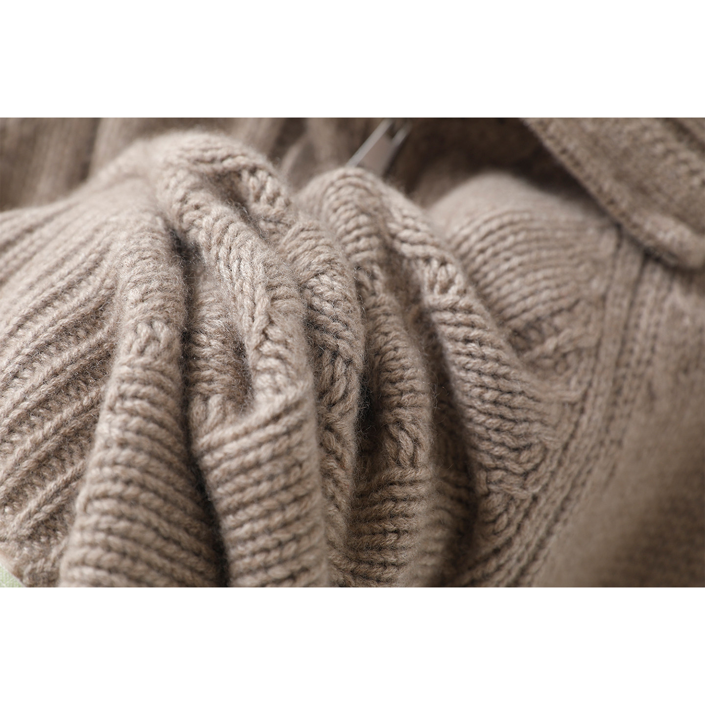 简约有深度~！粗棒针加厚100%纯山羊绒拉链开衫女高领毛衣外套,淘宝优惠券,粉丝福利购,淘宝优惠卷