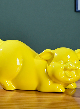 白色陶瓷猪摆件招财镇宅瓷器十二生肖发财黑红色摆设风水客厅玄关