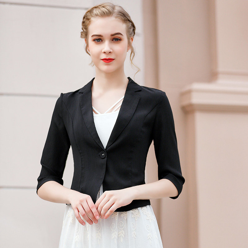 仿真丝皱雪纺小西装外套短款2023 悦吻西装
