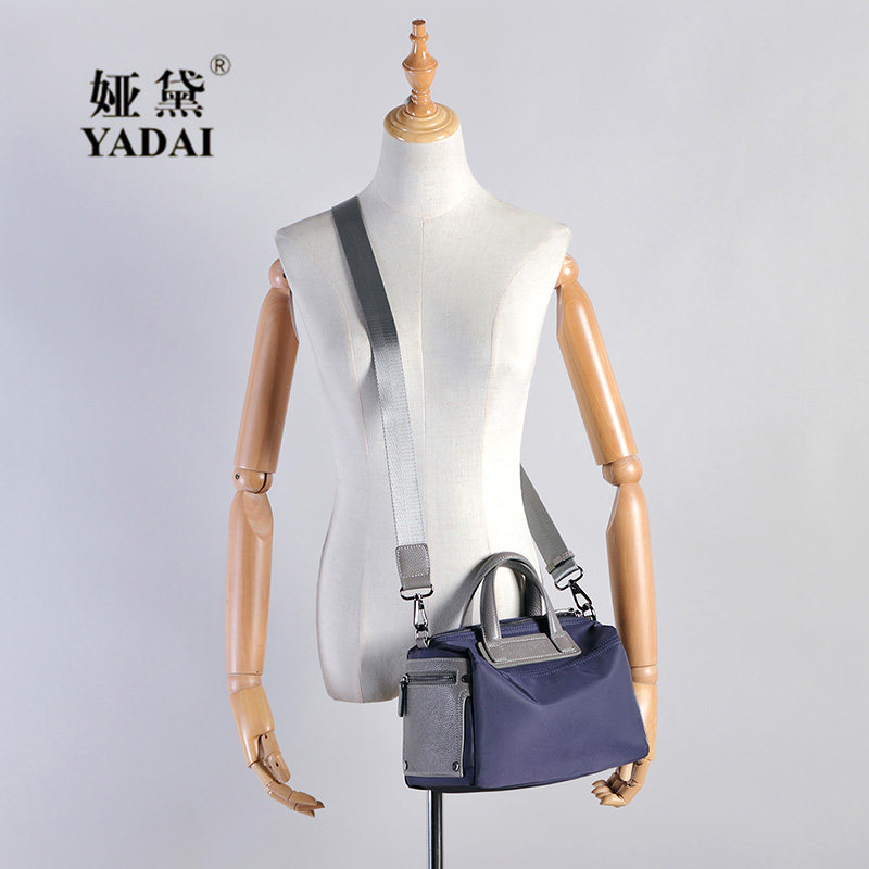 娅黛女2022新款潮枕头百搭波士顿包 娅黛箱包女士包袋