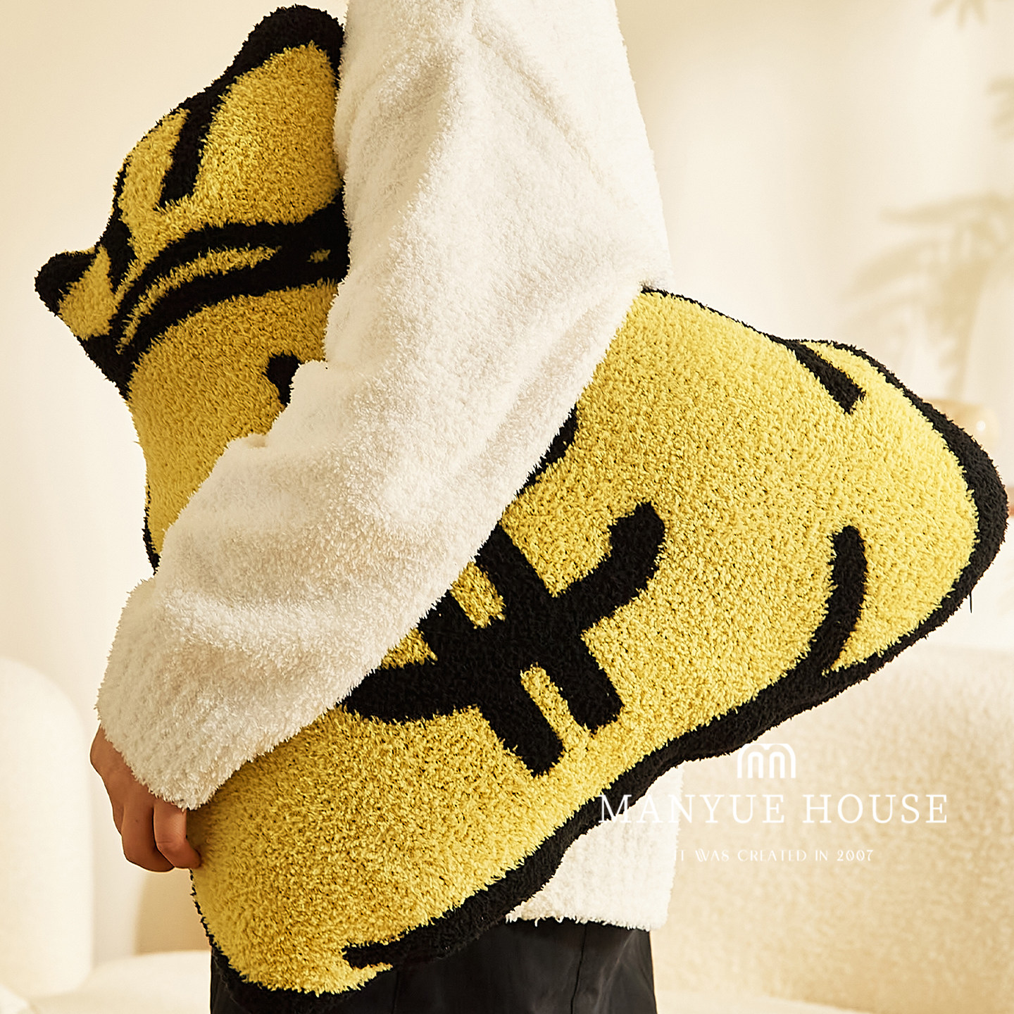 蔓越家 马上有财 新年款客厅沙发抱枕靠垫装饰枕玩偶靠背腰枕礼物,淘宝优惠券,粉丝福利购,淘宝优惠卷