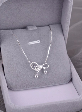 小众高级轻奢素银圆珠蝴蝶结项链