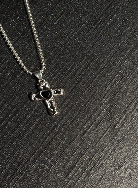 嘻哈小众情侣欧美个性十字架项链