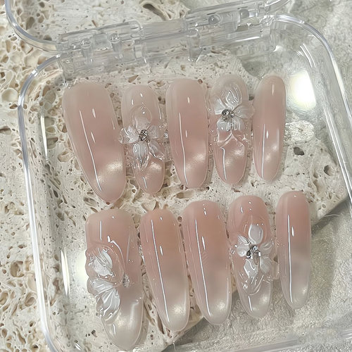 立体浮雕冰花蝴蝶结春天穿戴甲2026新款显白温柔高级感纯手工美甲 - 图2