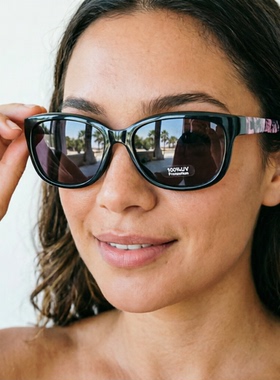 外贸女士时尚墨镜花色腿女款太阳镜拍照旅游防紫外线黑色眼镜