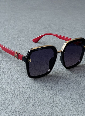 纪梵世轻奢女士大红色太阳镜方框显瘦女款偏光墨镜防强光气质女