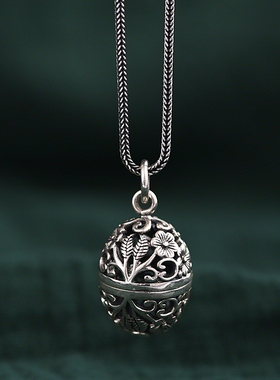 复古镂空香囊吊坠男女款国风随身佩戴扩香丸球空心蛋形圆挂坠项链