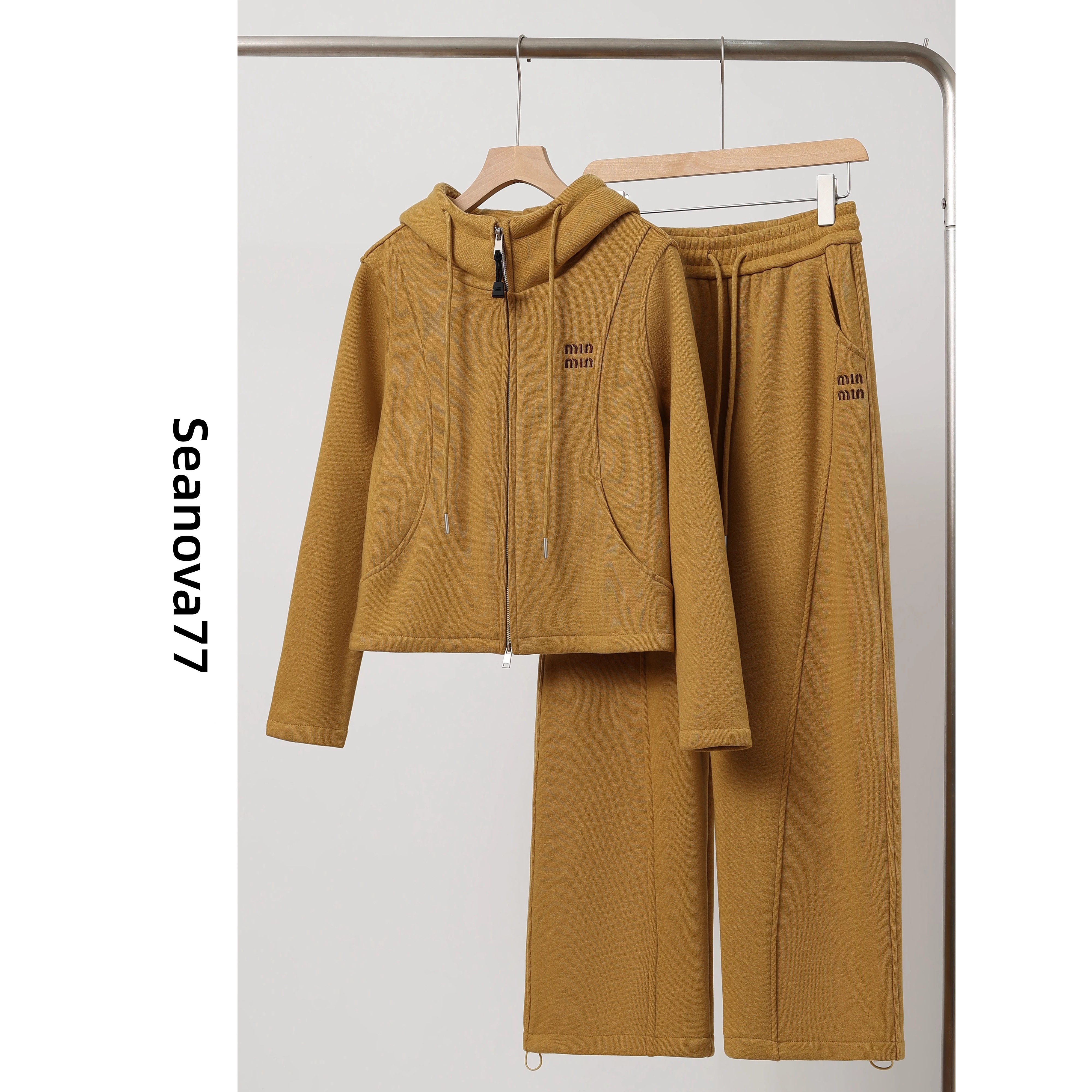 奥特莱斯~品牌余单运动套装女深冬穿搭加绒加厚卫衣休闲裤两件套,淘宝优惠券,粉丝福利购,淘宝优惠卷