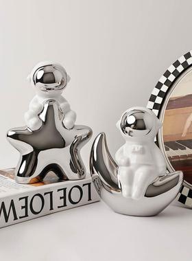 创意宇航员太空人摆件现代简约客厅酒柜桌面装饰工艺品儿童房摆设