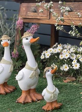 户外庭院彷真鸭子摆件草坪造景动物模型花园布置水池阳台景观树脂