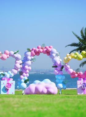 网红景区发光的心秋千雕塑热气球兔子户外购物中心民宿草坪装饰装
