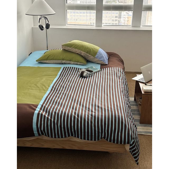 Niche fashion and simple four seasons available for 100v cotton bed four-piece set pure cotton sheet quilt cover bed cover bed fittings