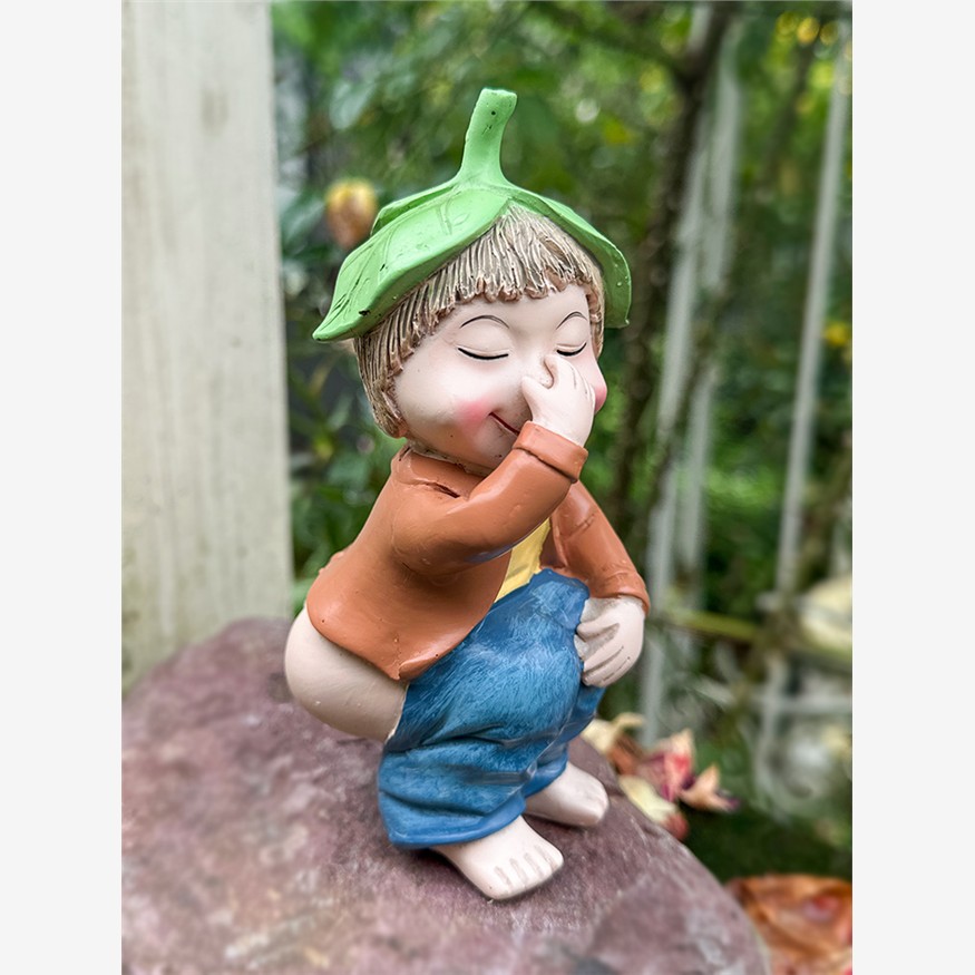 拉臭臭小男孩公仔家居阳台趣味摆件花盆电视柜橱窗茶几有趣装饰品 - 图2