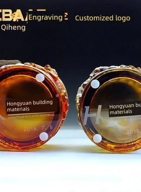 马到成功笔筒八骏雄风马办公桌摆件男士书房用品琉璃水晶八骏图