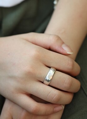 【素】手工999纯银戒指不规则波点锤纹男女情侣定制闭口指环礼物