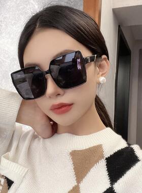 2026新款网红大框黑框遮阳圆脸偏光墨镜女高级感眼镜潮方形太阳眼