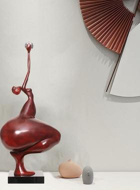 现代轻奢客厅创意摆件电视柜落地玄关居家人物雕塑酒柜装饰品摆件