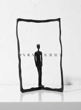 现代简约创意黑色金属边框抽象人物摆件样板房客厅玄关Z装饰品摆