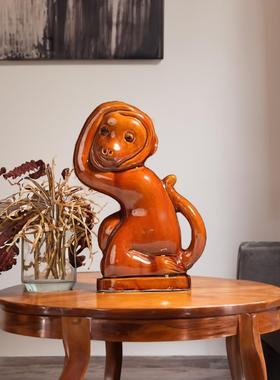 唐三彩猴子摆件陶瓷猴子十二生肖黄色猴子客厅卧室工艺品生日礼物