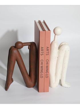 背靠背现代简约北欧几何极简抽象人像飘逸摆件样板房售楼处客厅