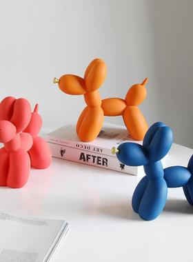 卧室创意网红气球狗桌面摆件可爱少女心小物件女生卡通风简约现代