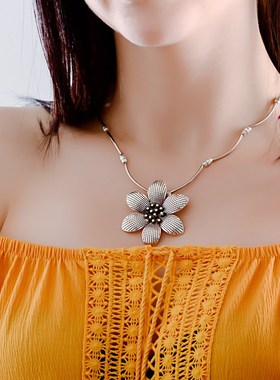 少数民族风苗风锦鲤鱼花朵项链吊坠舞台表演饰品毛衣链锁骨链饰品