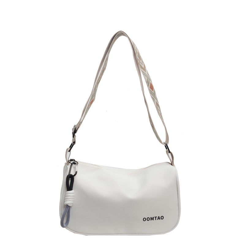 休闲百搭宽肩带简约枕头包布包2024新款潮时尚单肩斜挎包小包包,淘宝优惠券,粉丝福利购,淘宝优惠卷