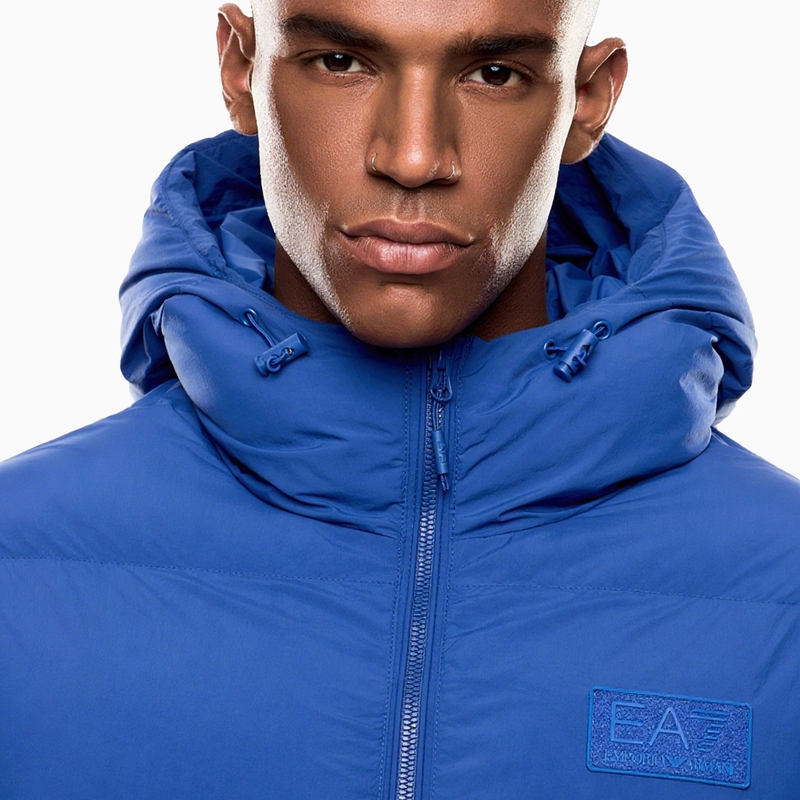 EMPORIO ARMANI/阿玛尼EA7/秋冬新款男短款加厚面包夹克棉服外套 - 图2
