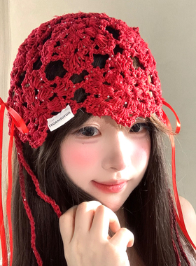 红色蝴蝶结绑带钩针镂空包头帽女