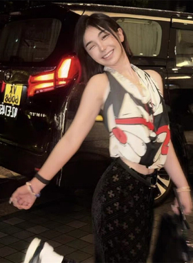 红唇十字架多用途丝巾头巾女美式小众设计感纯欲丝滑ins披肩抹胸
