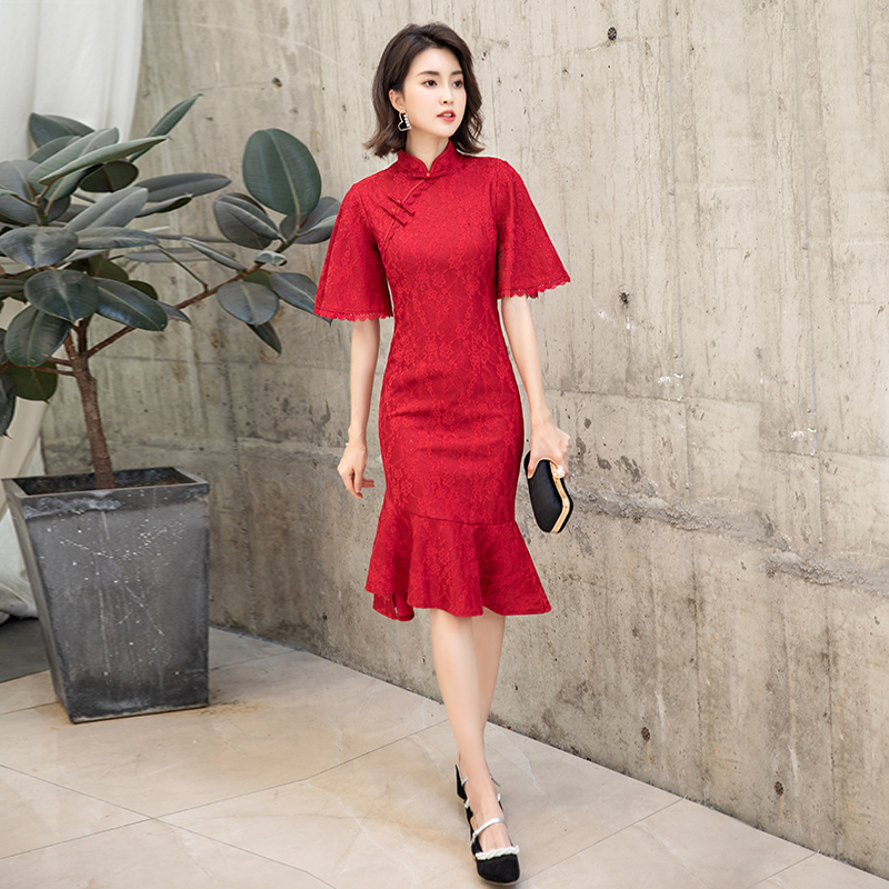 Red lightweight lace cheongsam for elementary school students, light style, suitable for teen, fish tail Red lightweight lace cheongsam for elementary school students, light style, suitable for teen, fish tail