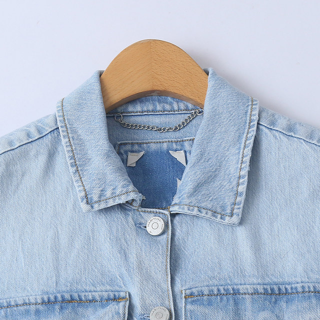 ເສື້ອຍືດແຂນສັ້ນ denim ຂອບດິບ